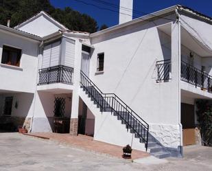 Außenansicht von Wohnung zum verkauf in Cañizares mit Terrasse und Balkon