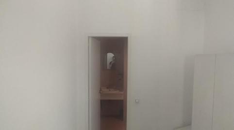 Premises to rent in Las Águilas, Madrid - image 5 Photo 5 of Premises to rent in Las Águilas, Madrid