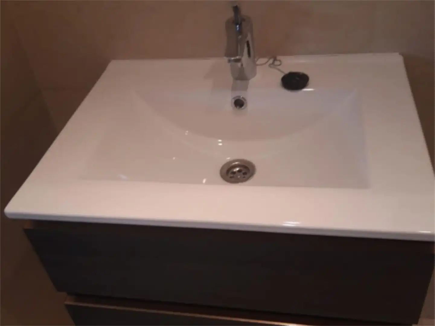 Baño de Piso en venta en Andújar con Aire acondicionado, Terraza y Amueblado
