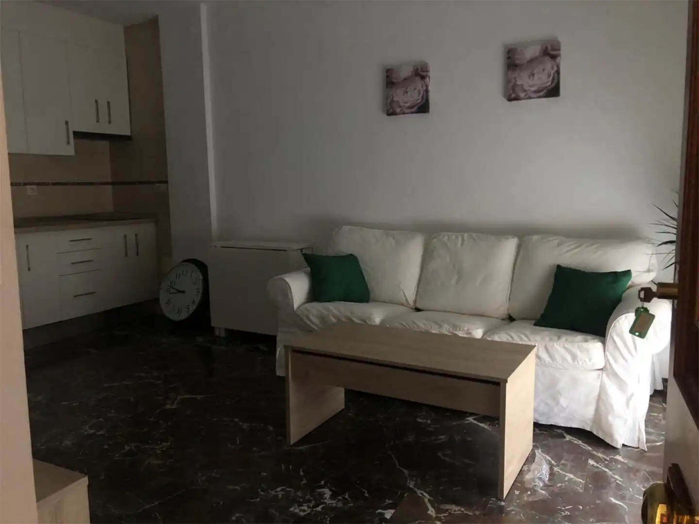Sala de estar de Piso en venta en Andújar con Aire acondicionado, Terraza y Amueblado