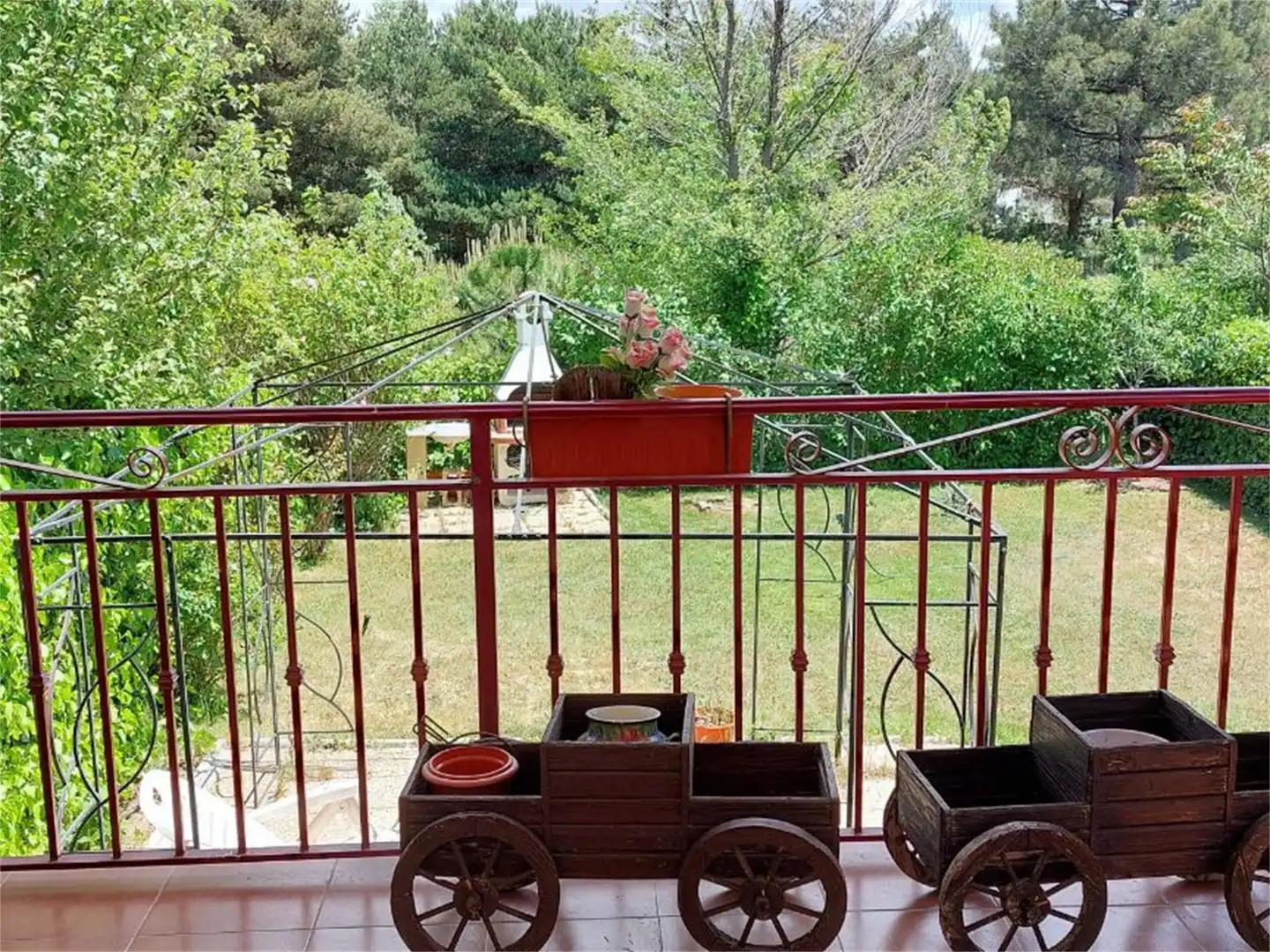 Haus oder Chalet zum Verkauf in Avenida Herradón, 25, Herradón de Pinares Terrasse von Haus oder Chalet zum Verkauf in Herradón de Pinares mit Heizung, Privatgarten und Terrasse