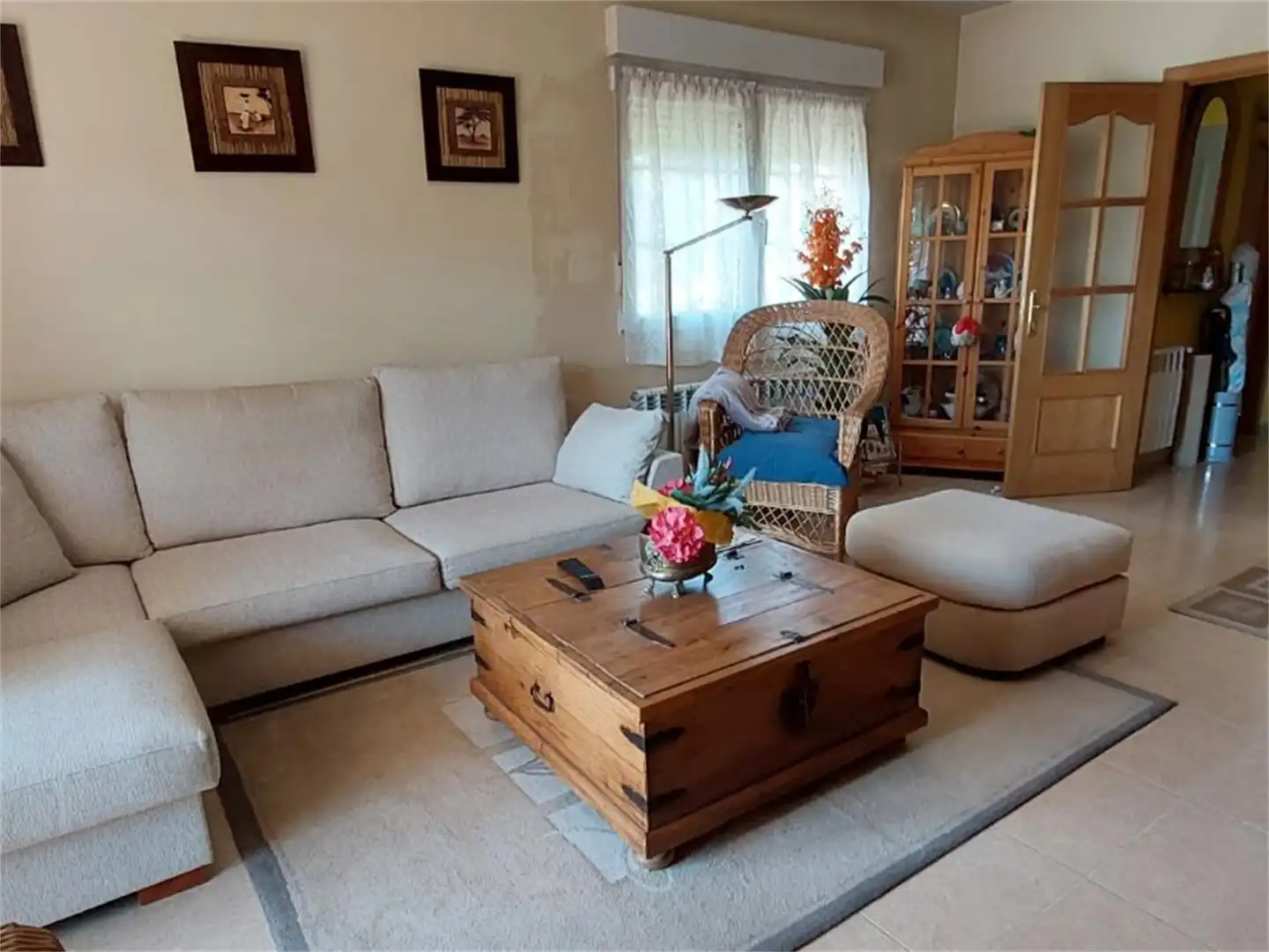 Haus oder Chalet zum Verkauf in Avenida Herradón, 25, Herradón de Pinares Wohnzimmer von Haus oder Chalet zum Verkauf in Herradón de Pinares mit Heizung, Privatgarten und Terrasse