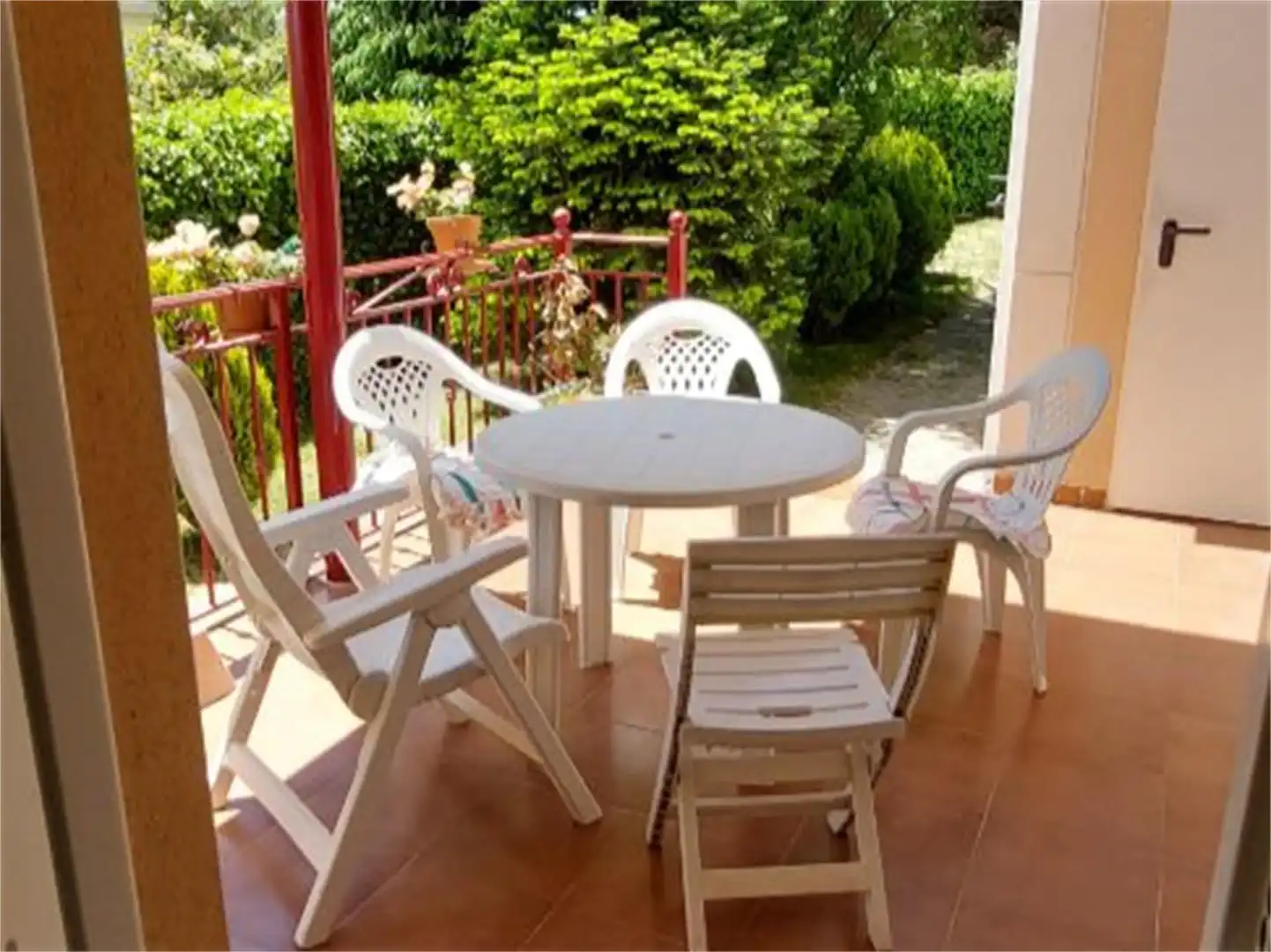 Haus oder Chalet zum Verkauf in Avenida Herradón, 25, Herradón de Pinares Terrasse von Haus oder Chalet zum Verkauf in Herradón de Pinares mit Heizung, Privatgarten und Terrasse
