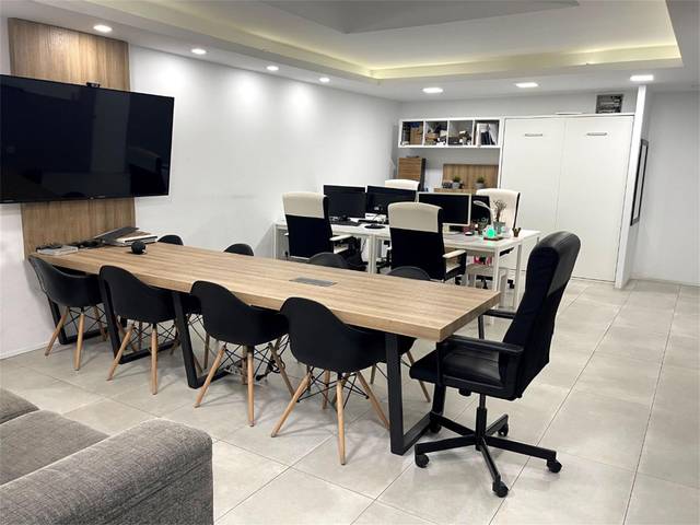 Oficina en Alquiler en Calle Zoel García Galdeano en Doctor Cerrada