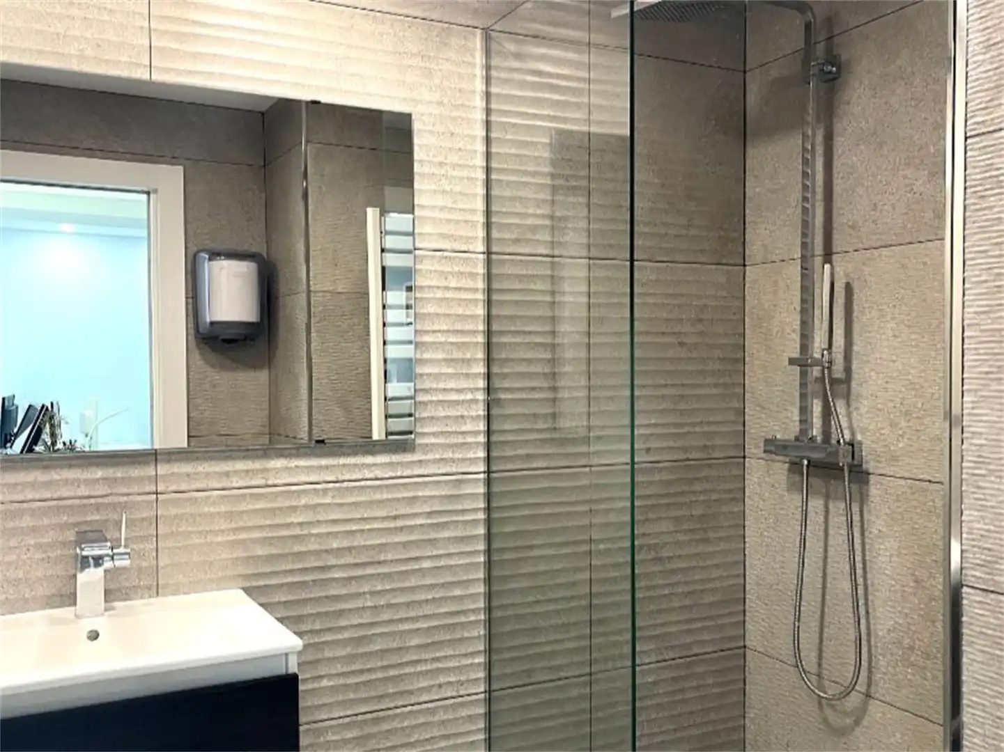 Oficina de alquiler en Calle Zoel García Galdeano, Doctor Cerrada Baño de Oficina de alquiler en Zaragoza
