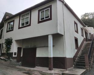 Exterior view of Single-family semi-detached for sale in Vilamartín de Valdeorras  with Terrace