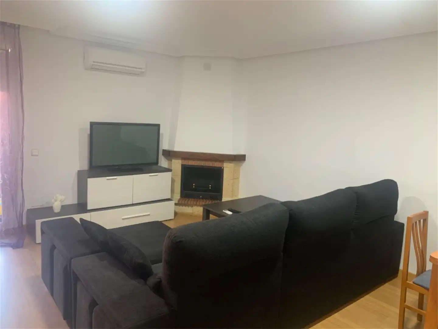 Zimmer in Calle José Miguel Fernández, La Cañada de San Urbano Wohnzimmer von Maisonette zur untervermieten in Almería mit Klimaanlage, Heizung und Parkett