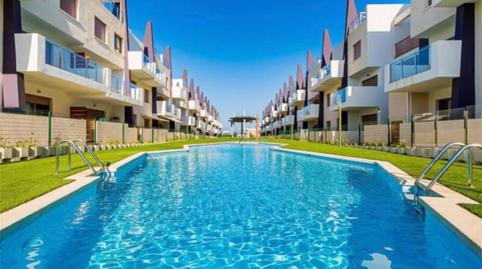 Duplex to rent in Calle Goteborg, Pueblo Latino, Alicante - image 2 Photo 2 of Duplex to rent in Calle Goteborg, Pueblo Latino, Alicante