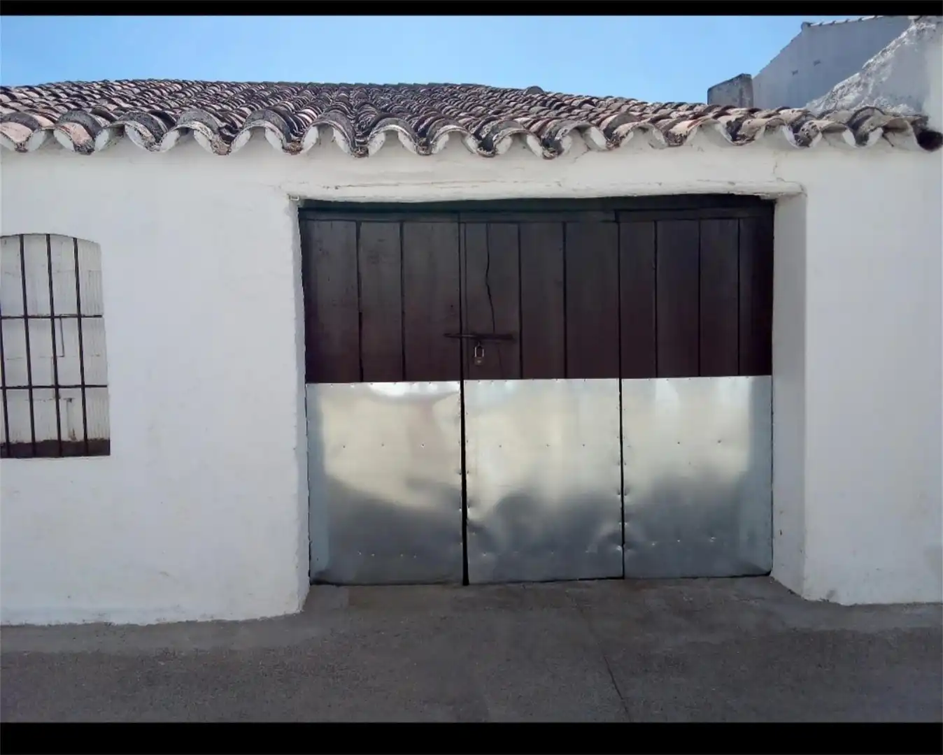 Exterior view of Flat for sale in Fuente Obejuna  with Air Conditioner