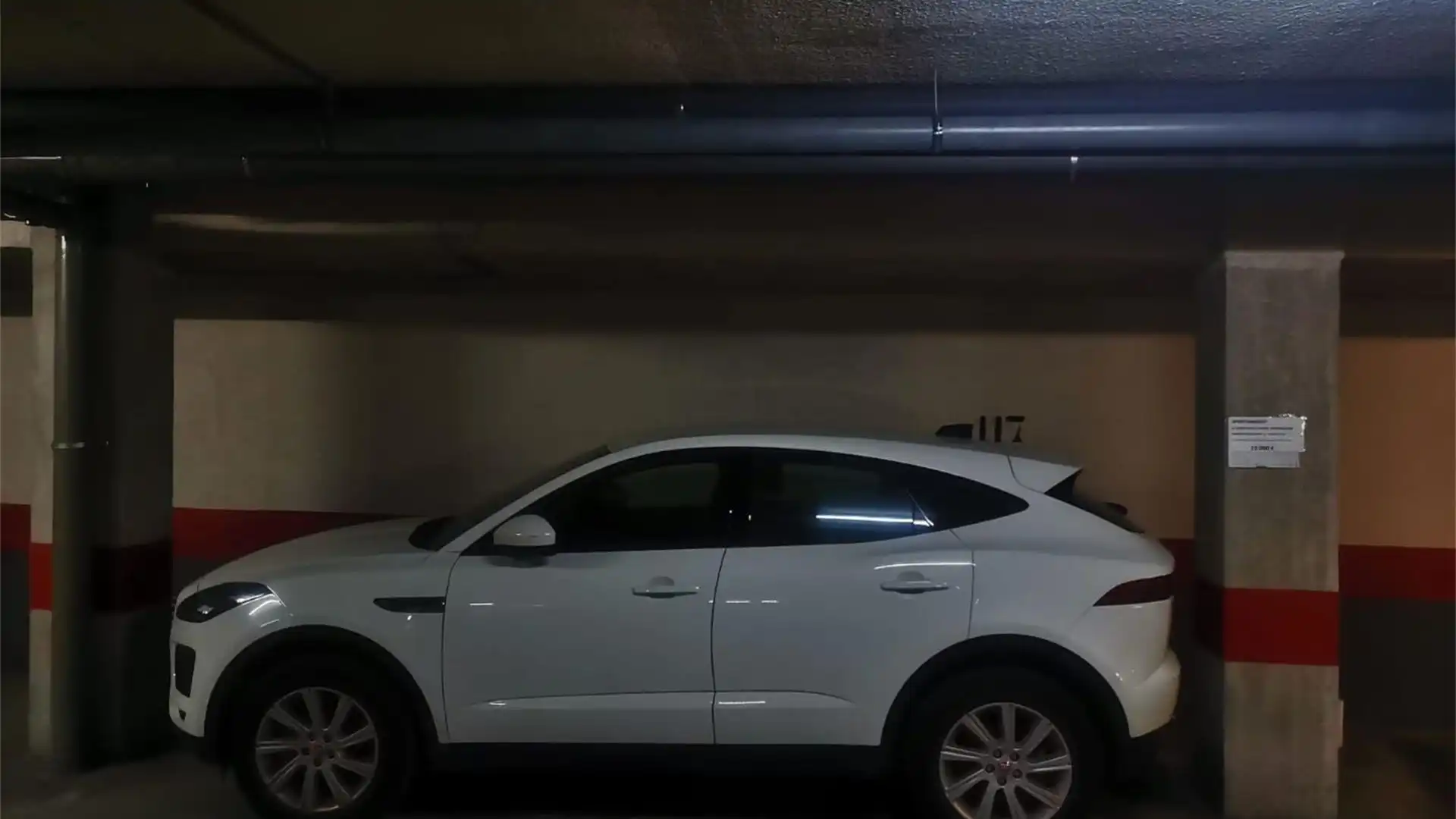 Parkplatz von Garage zum Verkauf in  Pamplona / Iruña