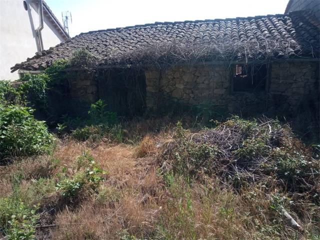 Terreno en Venta en Calle Los Corredores en Guijo de Santa Bárbara