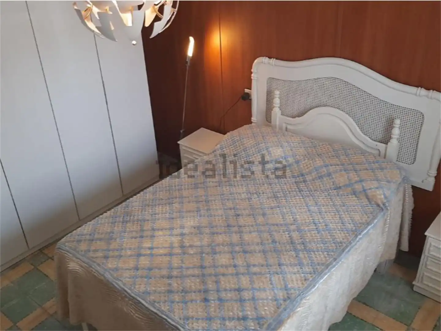 Dormitori de Casa o xalet en venda en Villanueva del Río y Minas amb Aire condicionat, Terrassa i Balcó