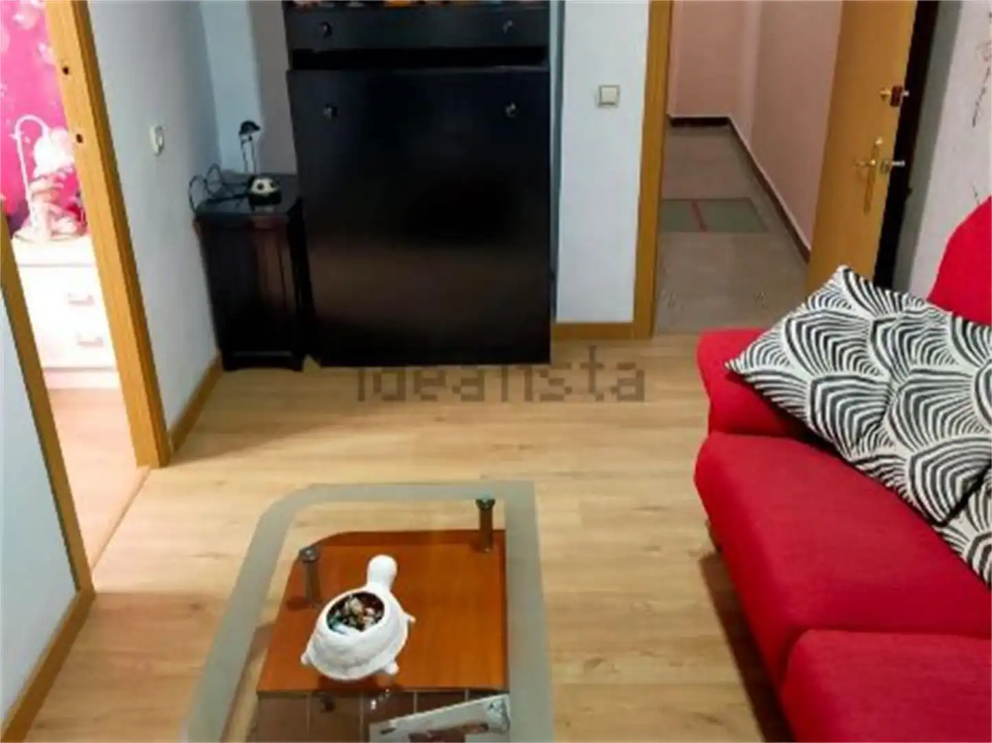 Dormitori de Casa o xalet en venda en Villanueva del Río y Minas amb Aire condicionat, Terrassa i Balcó