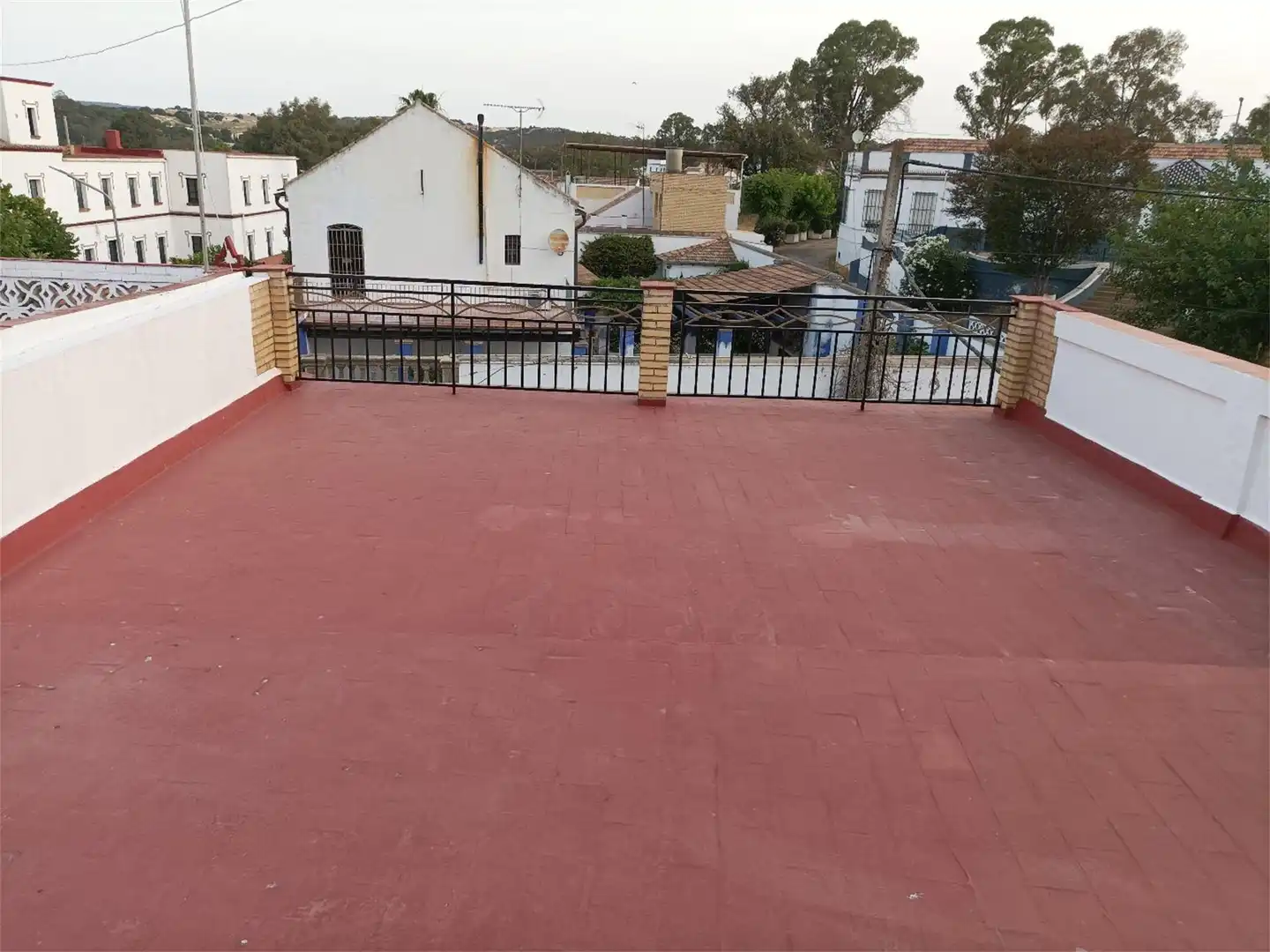 Terrassa de Casa o xalet en venda en Villanueva del Río y Minas amb Aire condicionat, Terrassa i Balcó