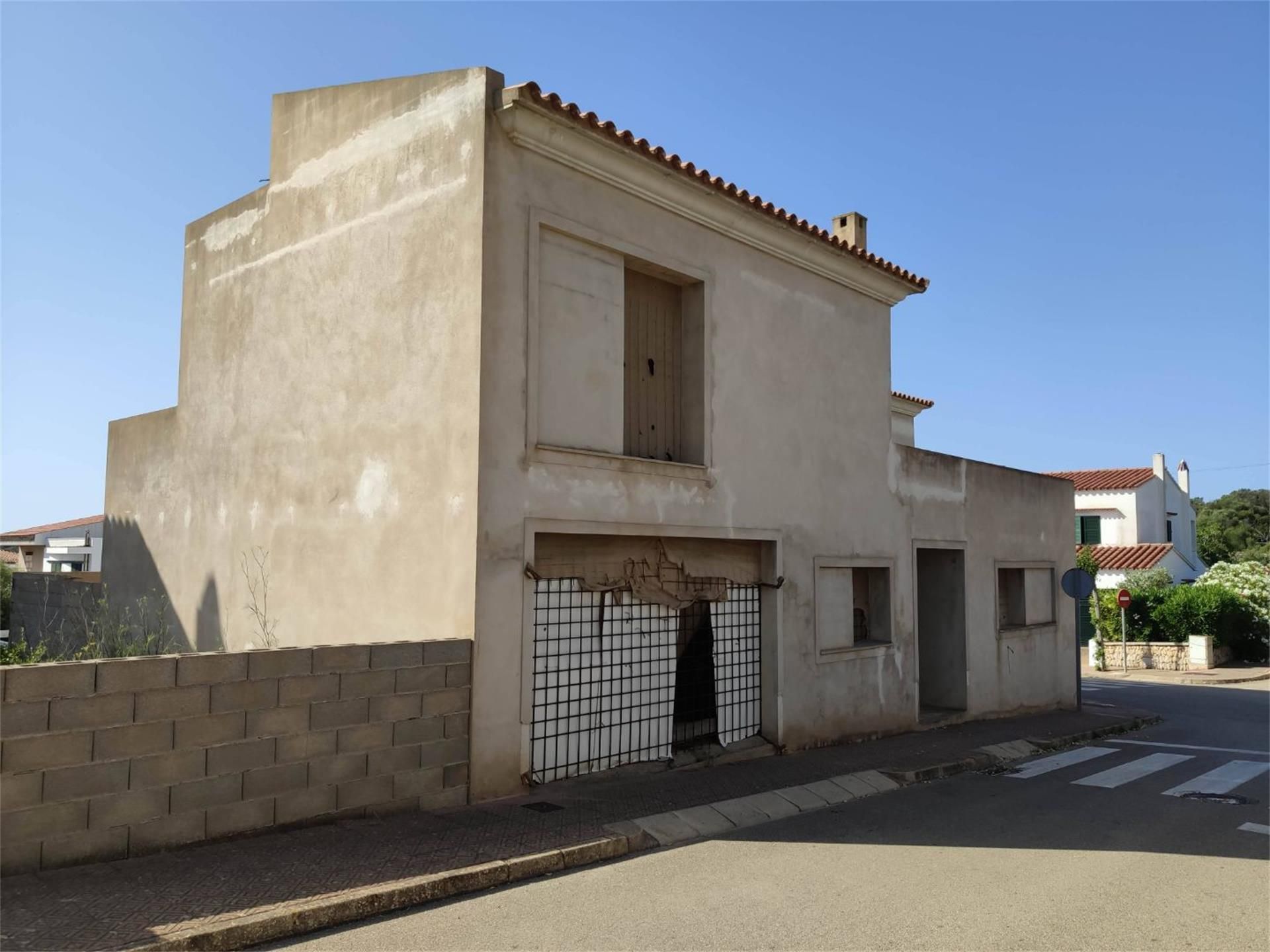 Vista exterior de Casa o xalet en venda en Es Migjorn Gran amb Aire condicionat, Terrassa i Balcó