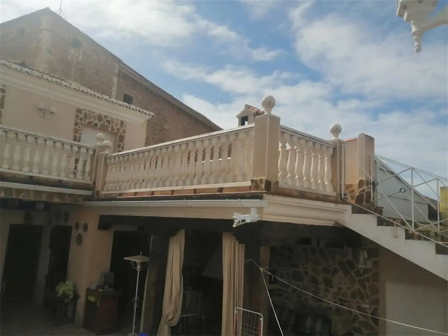 Terrassa de Casa adosada en venda en Viso del Marqués amb Aire condicionat, Jardí privat i Parquet
