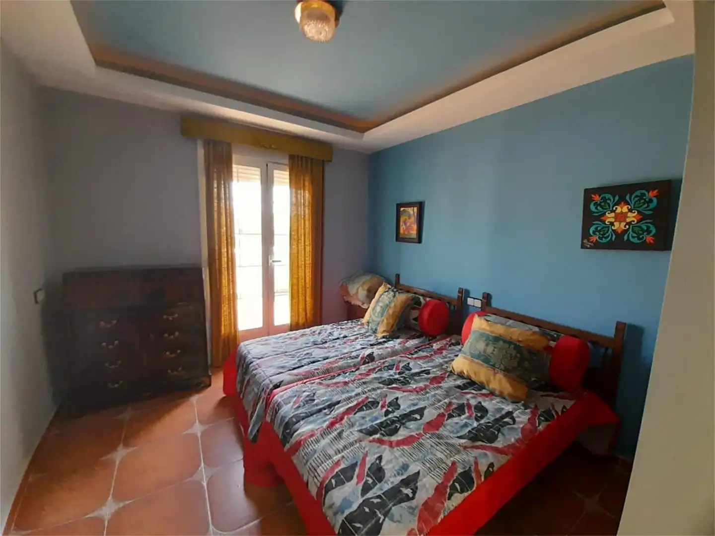 Dormitori de Casa adosada en venda en Viso del Marqués amb Aire condicionat, Jardí privat i Parquet