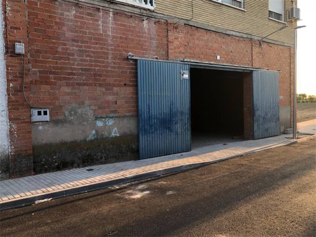 Local comercial en Alquiler en Carretera Extremadura en Quismondo