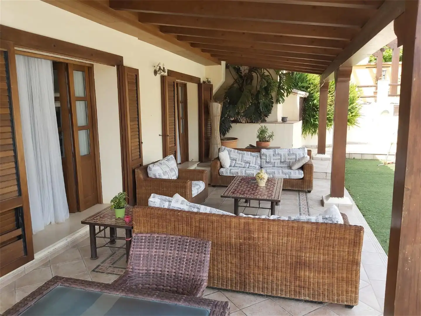 Terrassa de Finca rústica en venda en Estepona amb Aire condicionat, Terrassa i Piscina