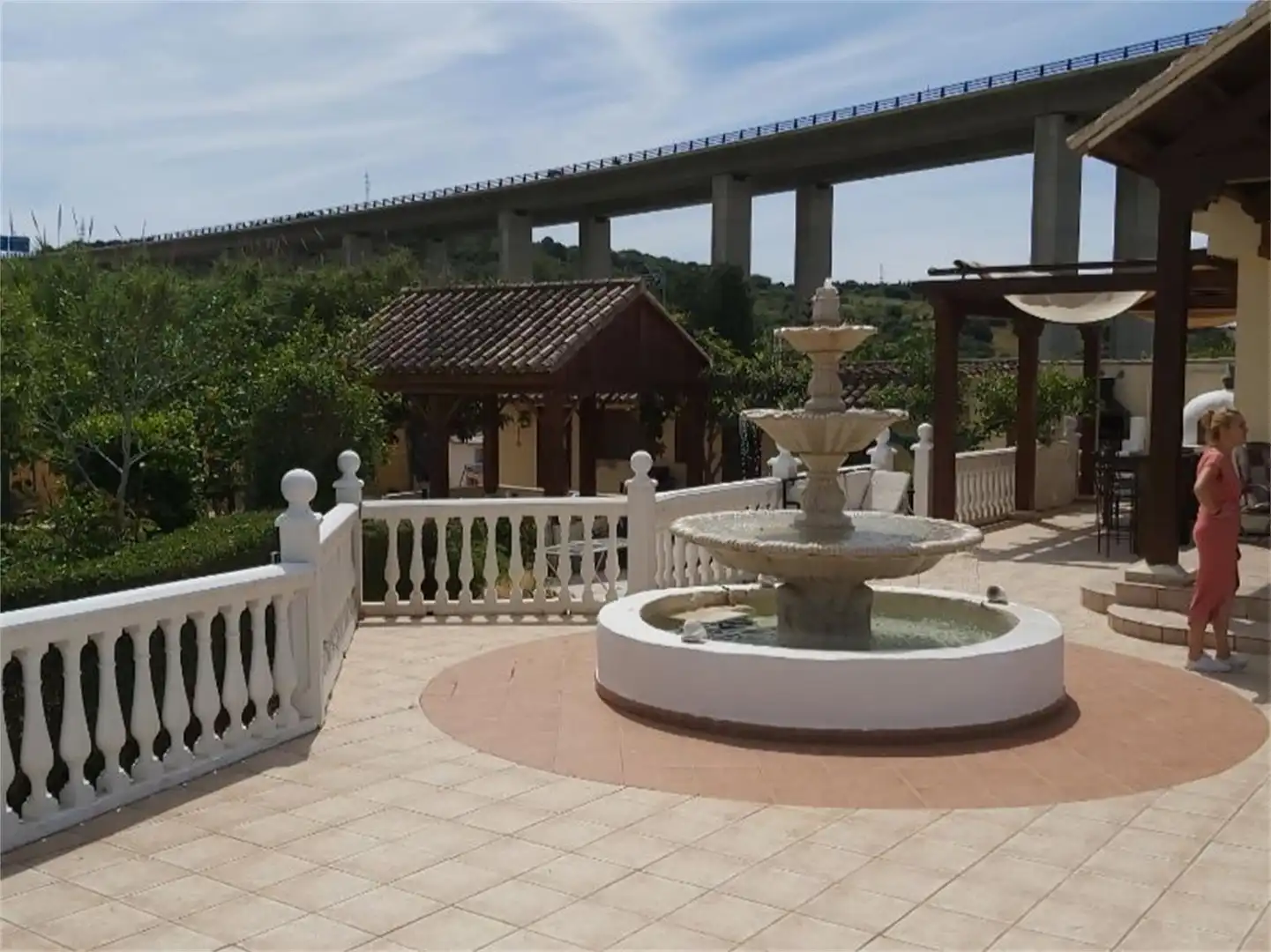 Terrassa de Finca rústica en venda en Estepona amb Aire condicionat, Terrassa i Piscina