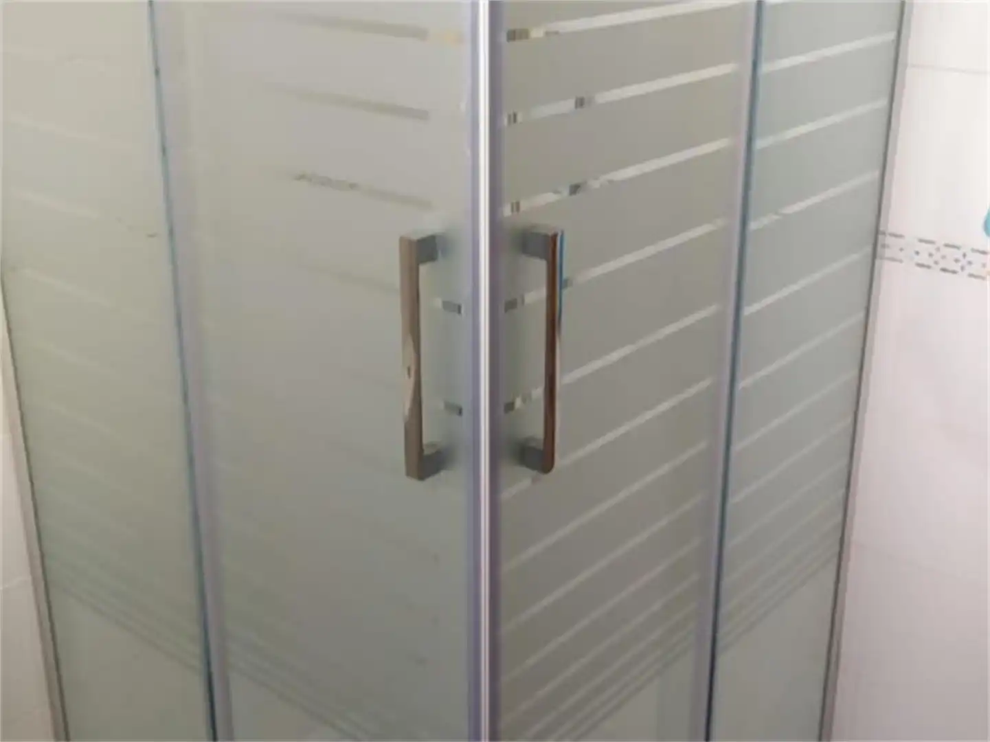 Bany de Pis de lloguer en La Manga del Mar Menor amb Jardí privat, Terrassa i Piscina