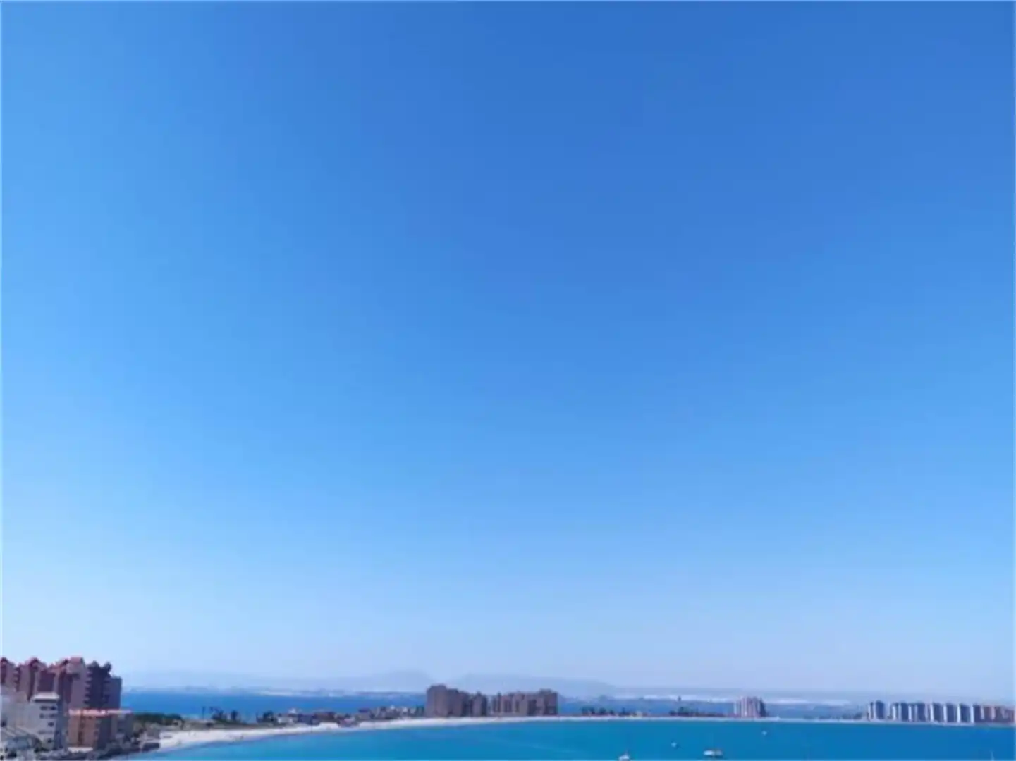 Pis de lloguer en La Manga del Mar Menor amb Jardí privat, Terrassa i Piscina