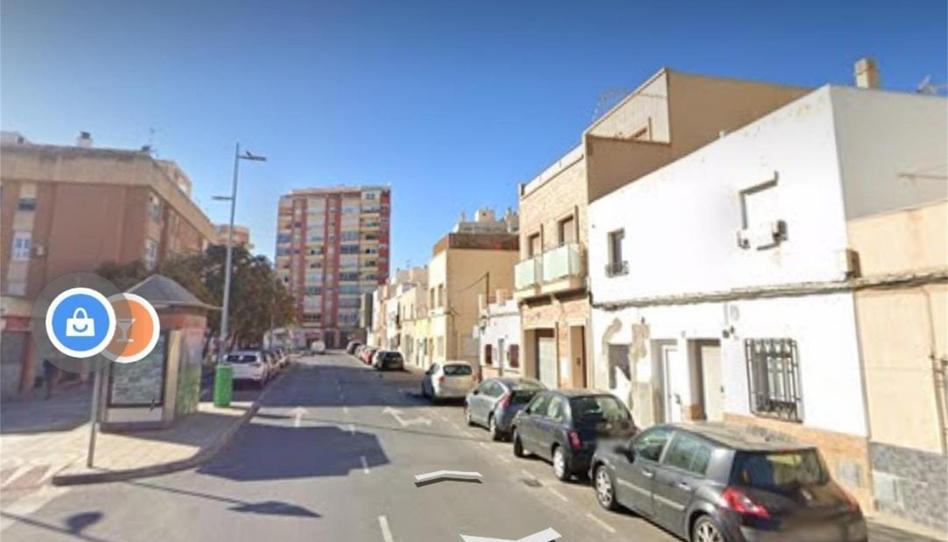 Casa adosada en venda a Carrera del Perú, San Luis, Almería - imatge 1 Foto 1 de Casa adosada en venda a Carrera del Perú, San Luis, Almería