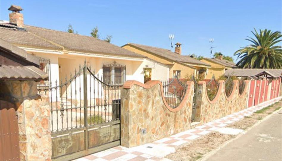 Photo 1 of Flat for sale in Calle Madrid, Saucedilla, Cáceres