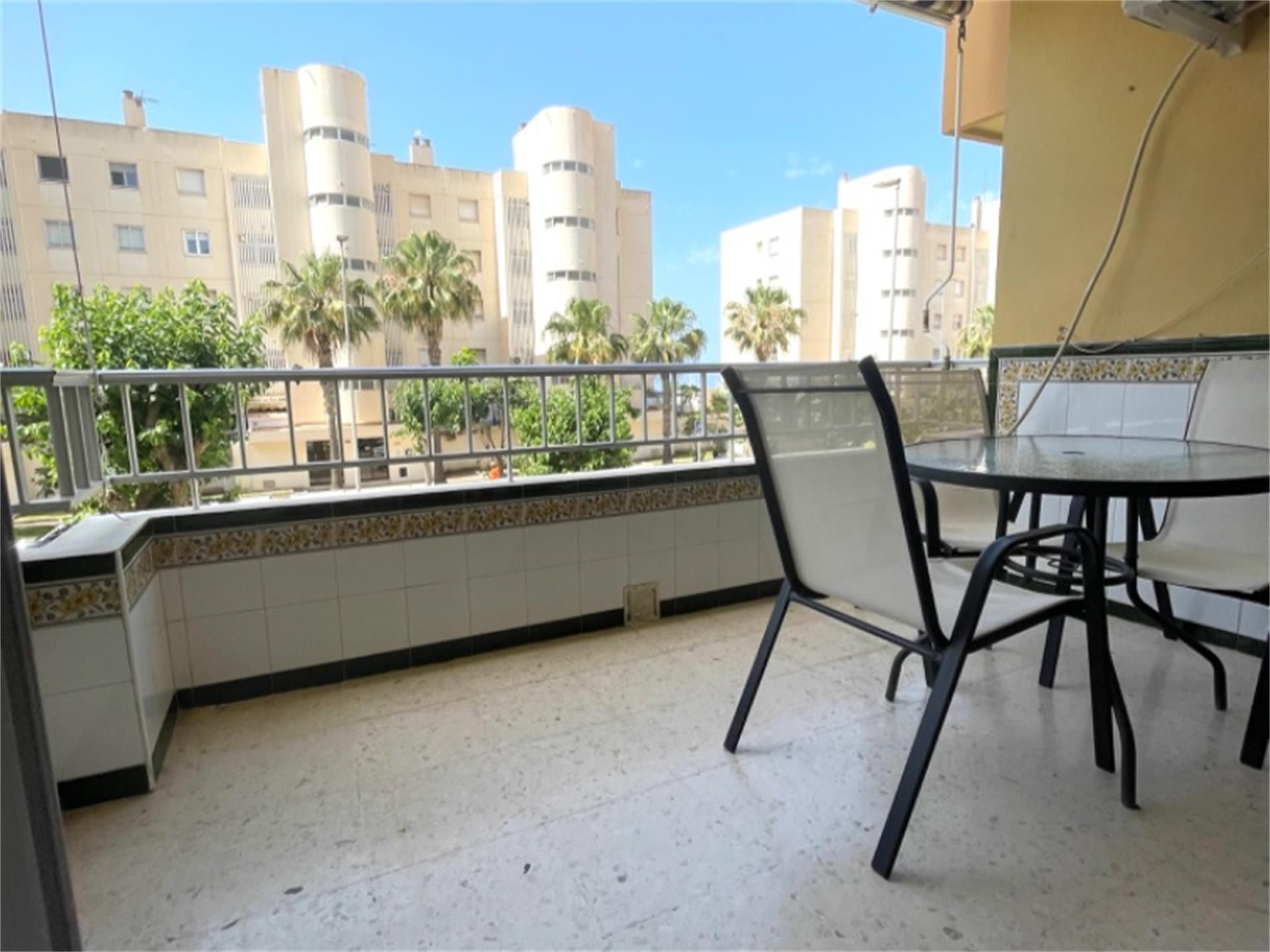 Piso de alquiler en Avenida Mediterráneo, Rincón de la Victoria ciudad