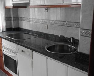 Kitchen of Flat to rent in Salamanca Capital  with Balcony