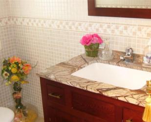 Bathroom of Single-family semi-detached for sale in Alfacar  with Terrace