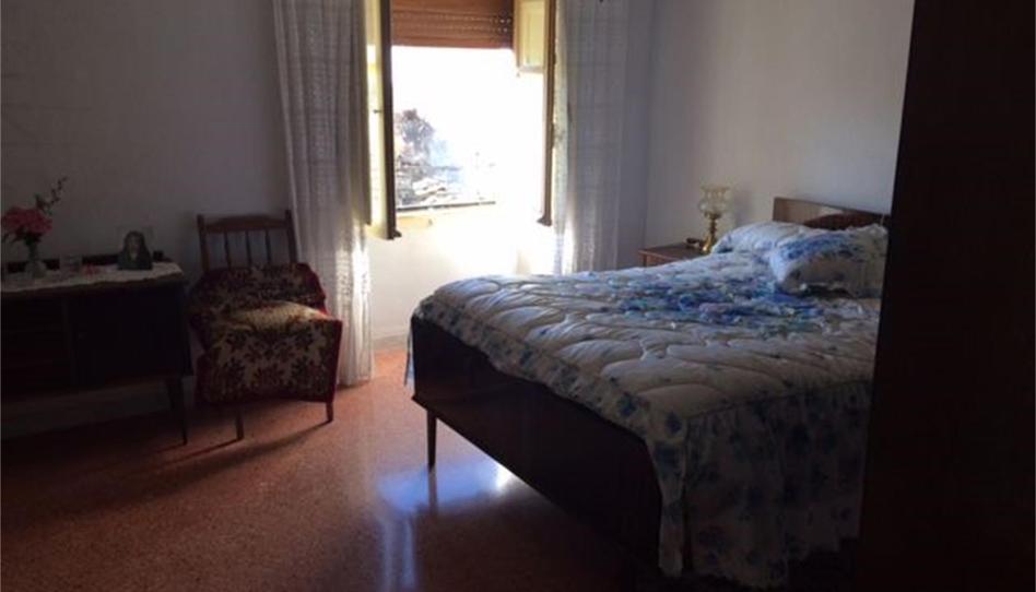 Country house for sale in Plaza de la Iglesia, 23, Corcos, Valladolid - image 1 Photo 1 of Country house for sale in Plaza de la Iglesia, 23, Corcos, Valladolid