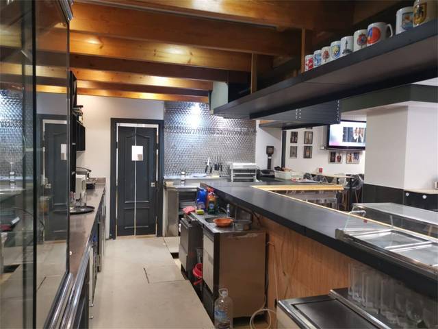 Local comercial en Alquiler en Calle Colombia, 2 en Valleaguado - La Cañada