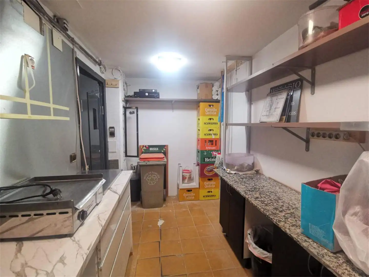 Cocina de Local de alquiler en Coslada con Aire acondicionado, Calefacción y Amueblado