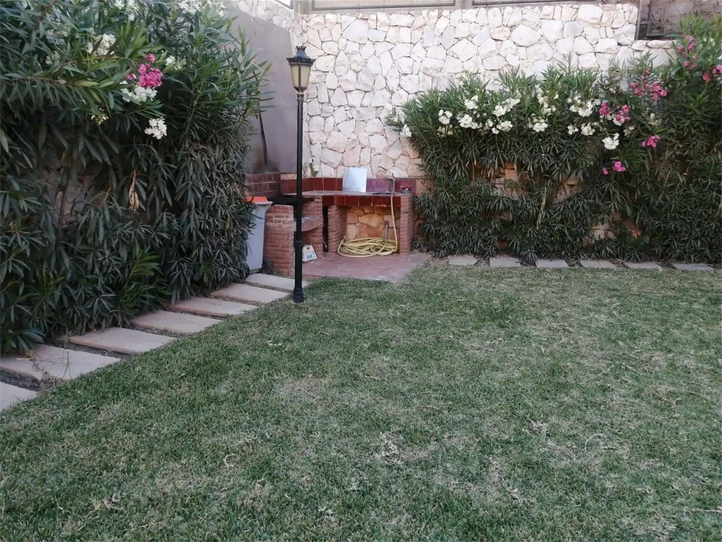 Jardí de Casa o xalet per a compartir en Málaga amb Aire condicionat, Calefacció i Jardí privat