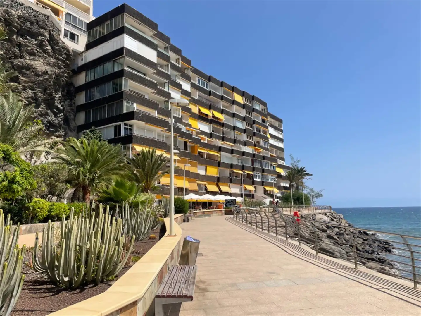 Wohnungen zur Miete in Paseo Costa Canaria, San Agustín - Bahía Feliz Außenansicht von Wohnungen zur Miete in San Bartolomé de Tirajana mit Terrasse und Möbliert