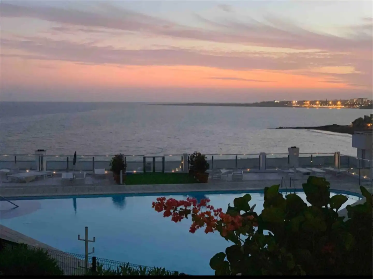 Wohnungen zur Miete in Paseo Costa Canaria, San Agustín - Bahía Feliz Schwimmbecken von Wohnungen zur Miete in San Bartolomé de Tirajana mit Terrasse und Möbliert