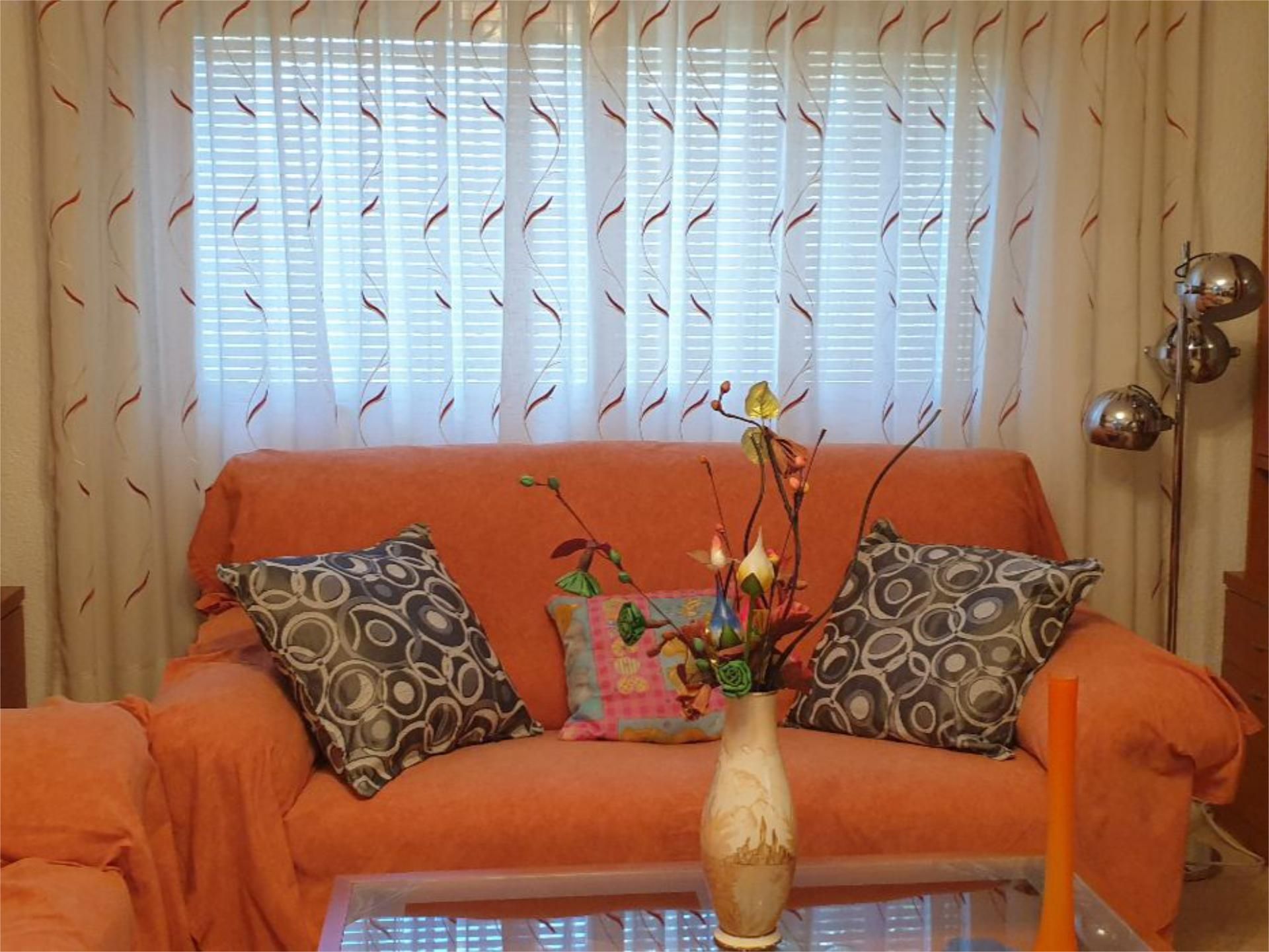 Sala de estar de Casa o chalet en venta en Yeles con Aire acondicionado, Terraza y Piscina