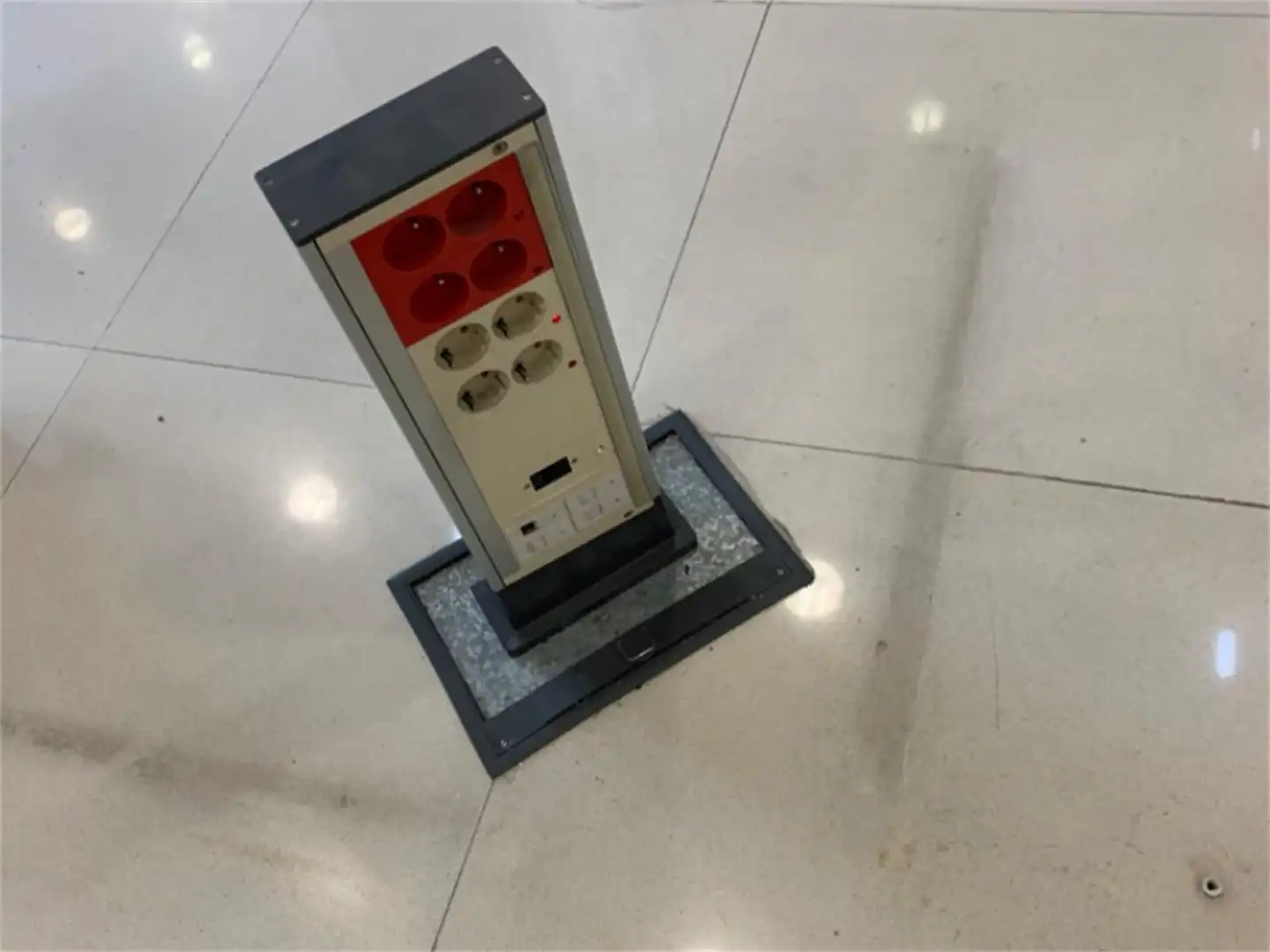 Planta baja en venta en Avenida Ángel del Valle, 58, Aller Parking de Planta baja en venta en Aller con Aire acondicionado