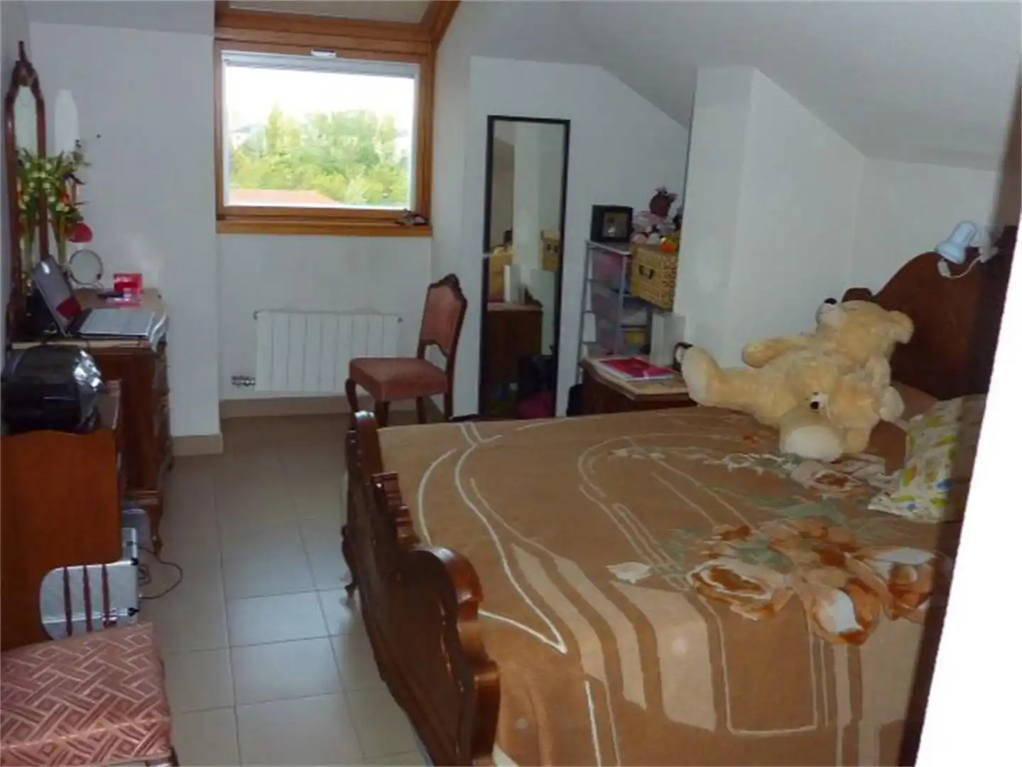 Bedroom of Duplexes for share in Segovia  with Heating and Furnished
