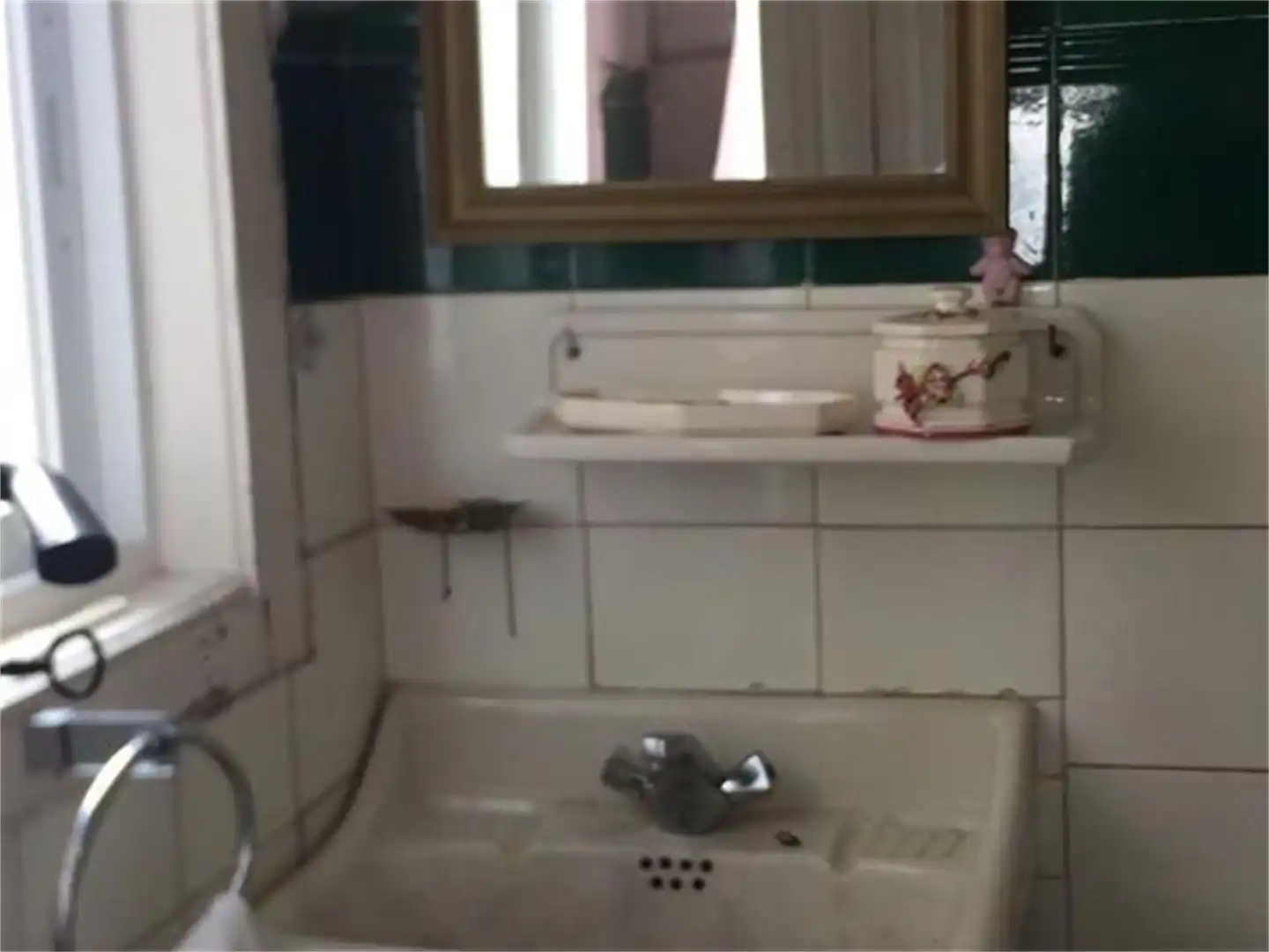 Bathroom of Houses for share in Amoeiro  with Heating, Private garden and Terrace