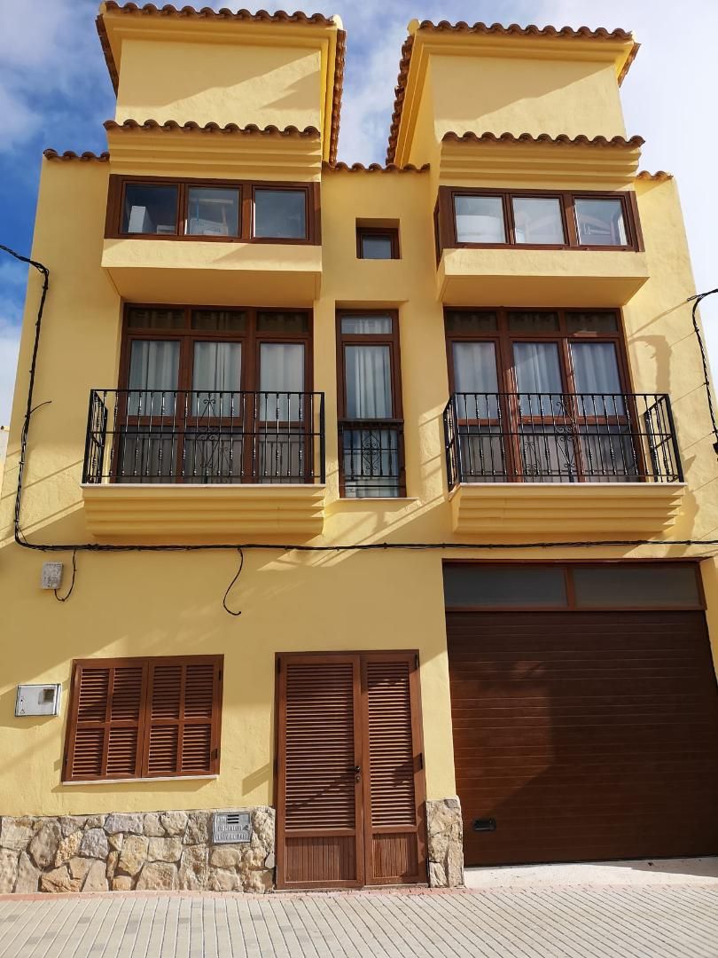 Casa adosada en venda a Inazares, Moratalla Vista exterior de Casa adosada en venda en Moratalla amb Calefacció, Terrassa i Traster