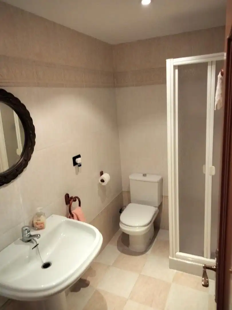 Badezimmer von Maisonette zum Verkauf in Almazora / Almassora mit Klimaanlage, Heizung und Terrasse