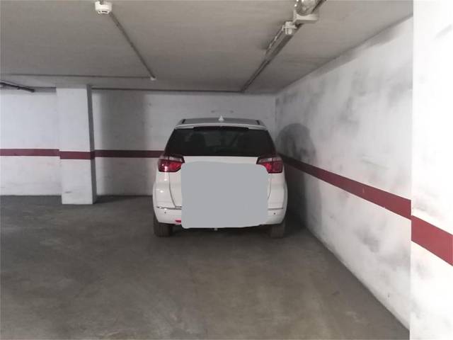 Garaje en Venta en Calle Polop, 30 en Garbinet - Parque de las Avenidas