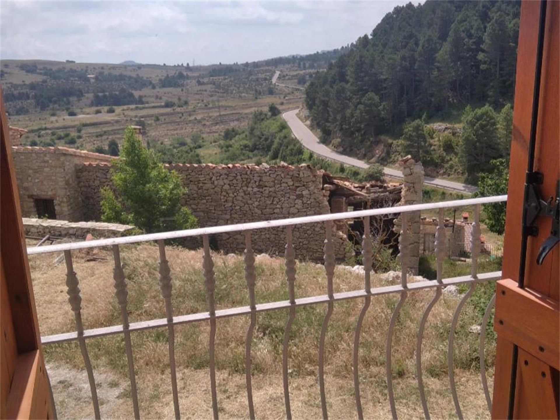 Single-family semi-detached for sale in La Pobla de Benifassà  with Balcony