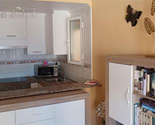 Kitchen of Flat for sale in Guardamar del Segura  with Terrace and Swimming Pool