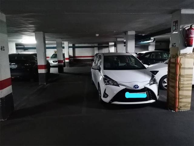 Garaje en Venta en Calle de la Puebla de Farnals en Albors