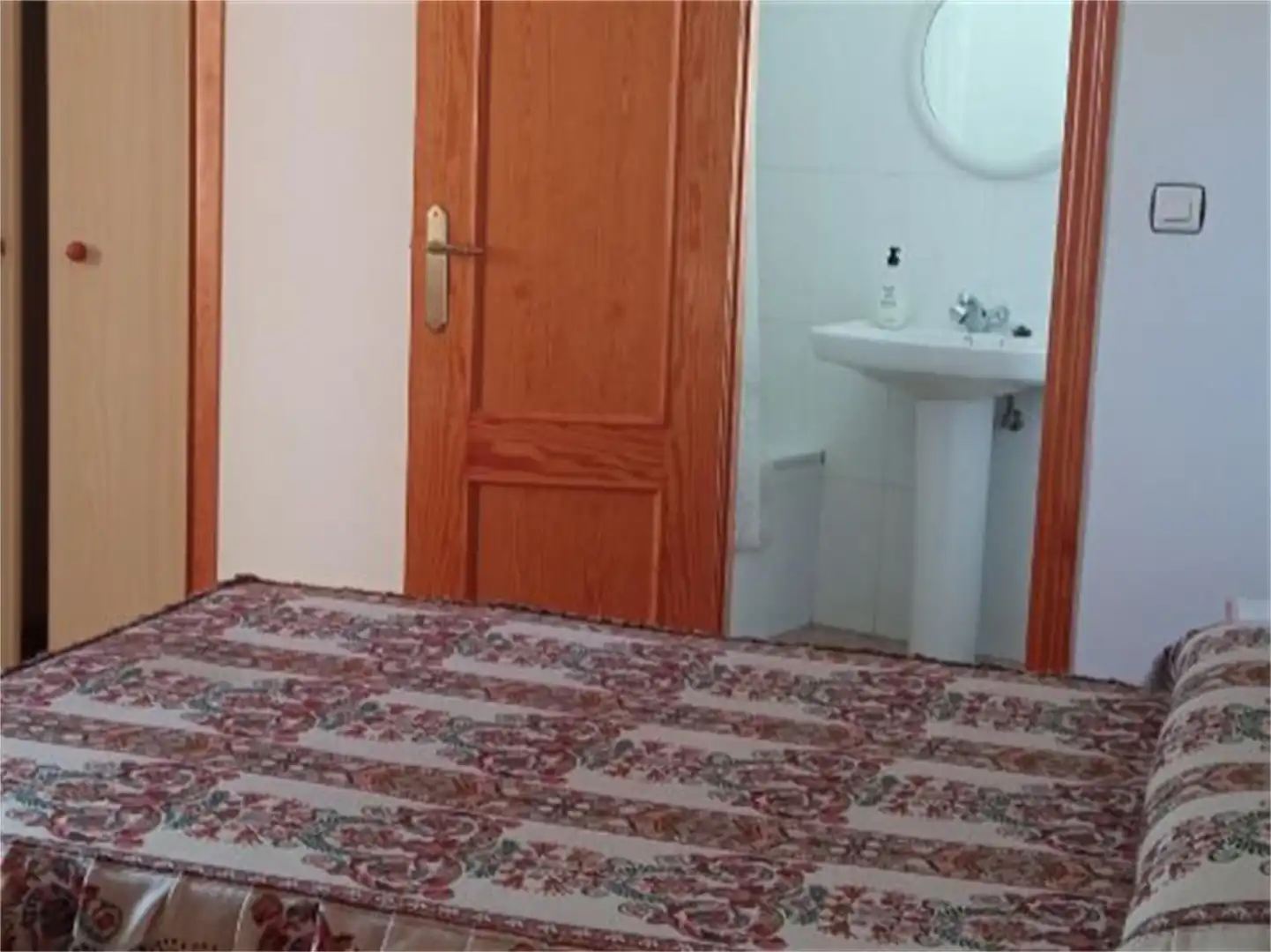 Country house zum Verkauf in Calle Altillo, 38, Juviles Schlafzimmer von Country house zum Verkauf in Juviles mit Klimaanlage, Terrasse und Abstellraum