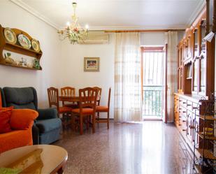 Sala d'estar de Pis en venda en Elda amb Aire condicionat i Balcó