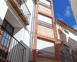 Vista exterior de Casa adosada en venda en Caudiel amb Terrassa